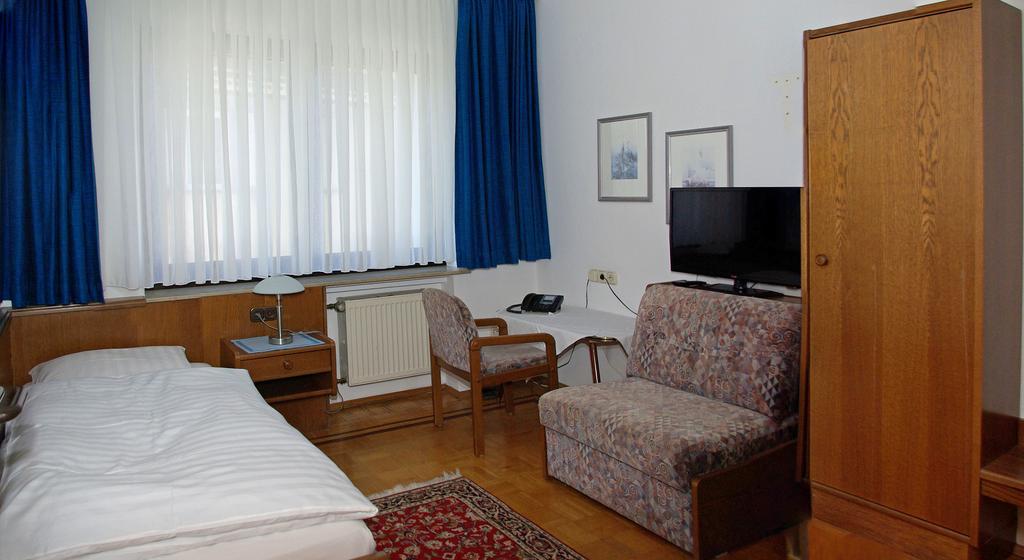 Hotel Alte Bruecke バート・ホンブルク 部屋 写真